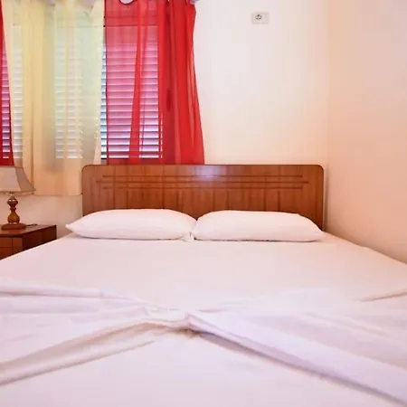 Countryside House Vlorë