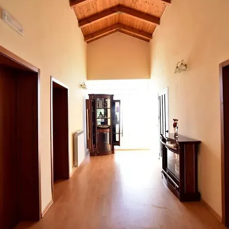 فيلة Countryside House *