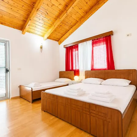 Countryside Villa Vlorë