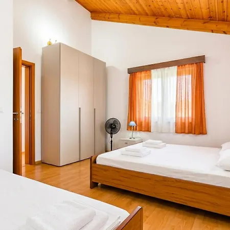 Villa Countryside Vlorë
